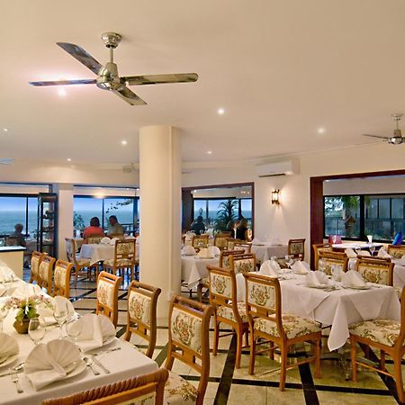 Clubb Coolum Beach Resort Sunshine Coast Экстерьер фото