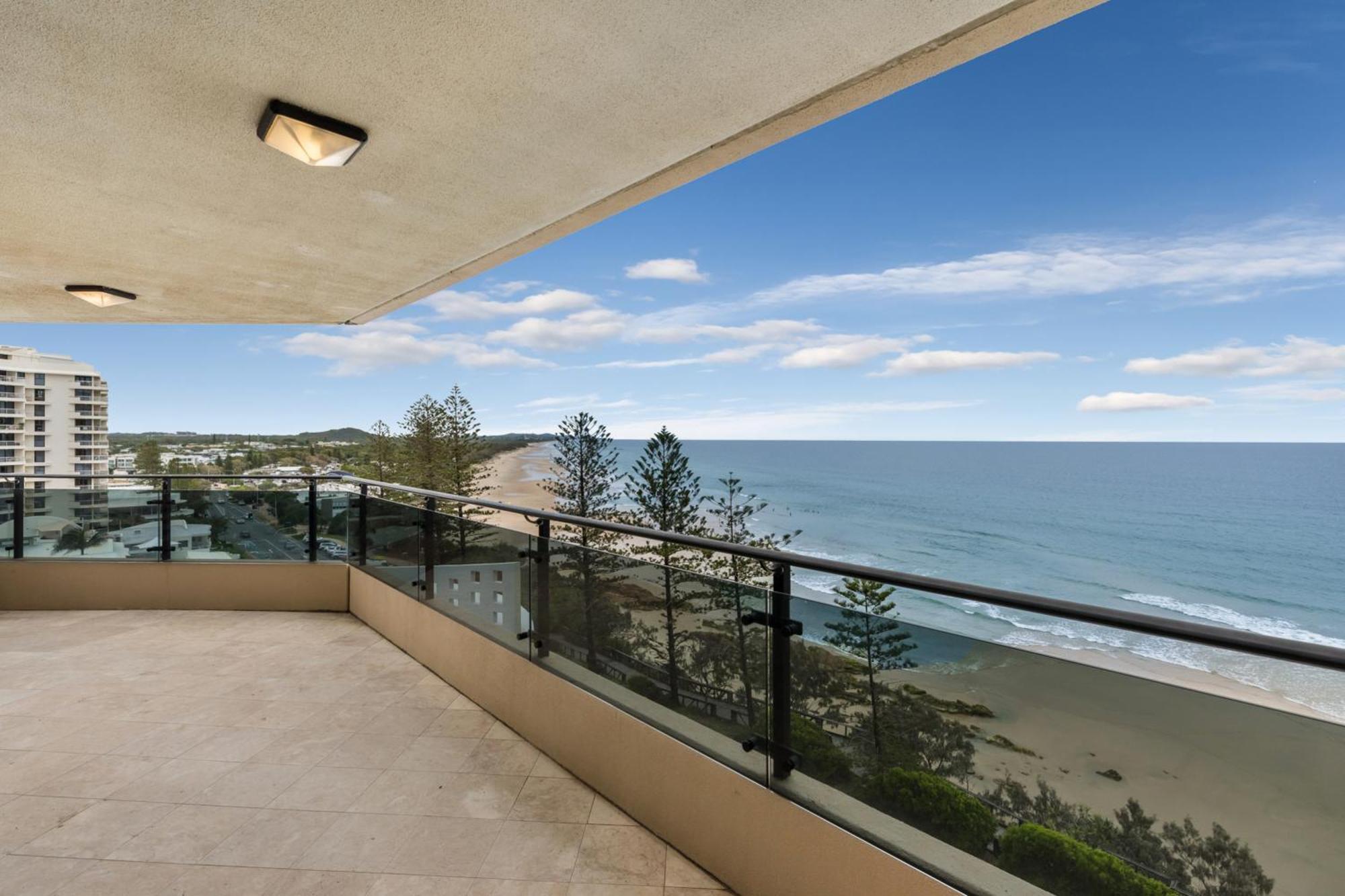 Clubb Coolum Beach Resort Sunshine Coast Экстерьер фото