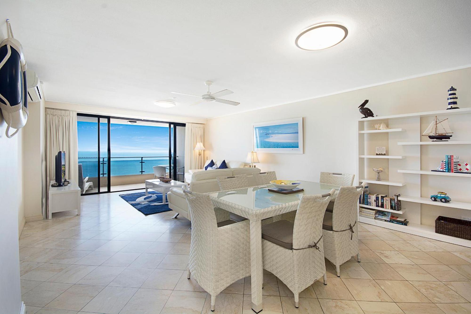 Clubb Coolum Beach Resort Sunshine Coast Экстерьер фото