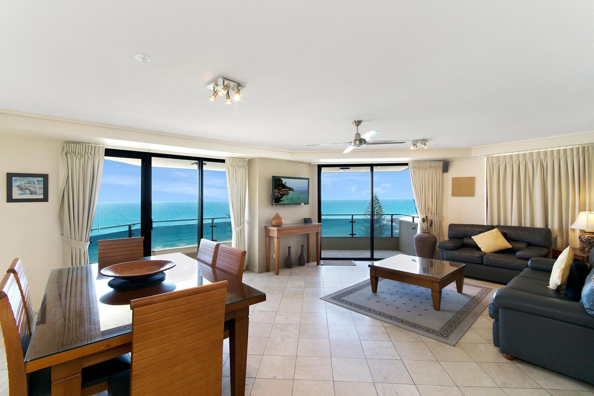 Clubb Coolum Beach Resort Sunshine Coast Экстерьер фото