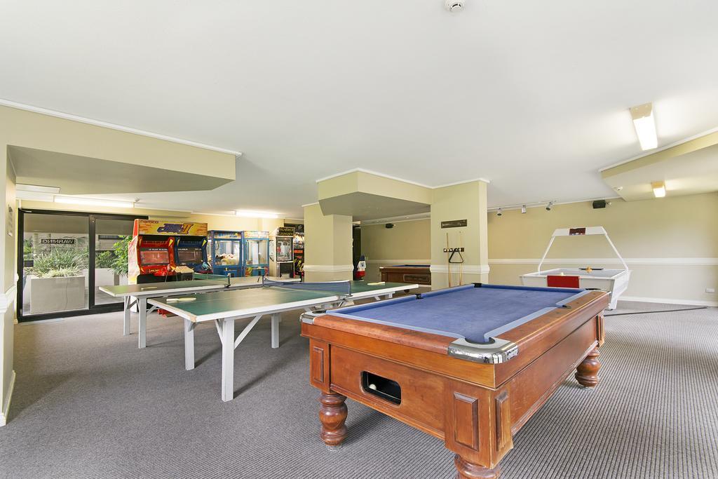 Clubb Coolum Beach Resort Sunshine Coast Экстерьер фото