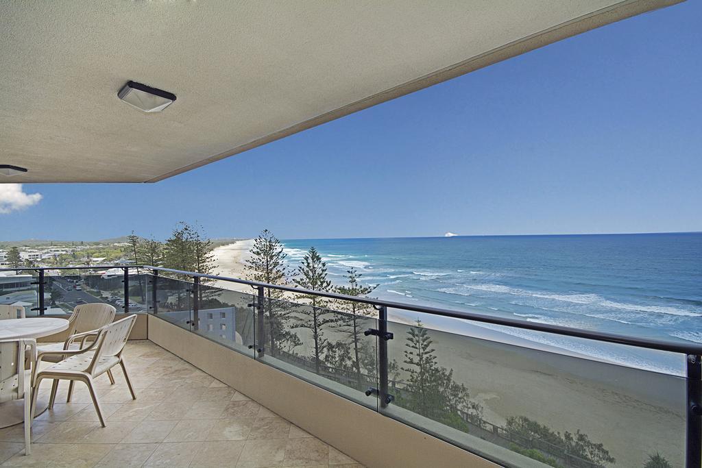 Clubb Coolum Beach Resort Sunshine Coast Экстерьер фото
