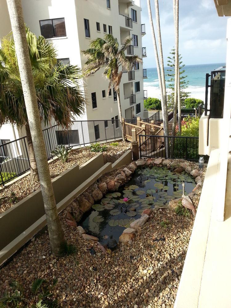 Clubb Coolum Beach Resort Sunshine Coast Экстерьер фото